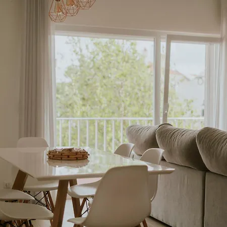 70 - Holidays Apartment