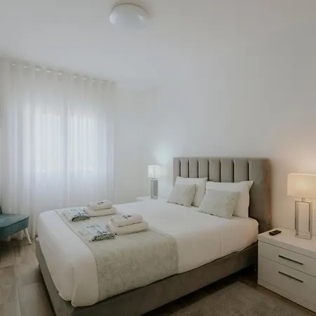 70 - Holidays Apartment